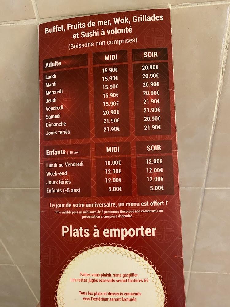 Royal Riorges - Menu Image 1